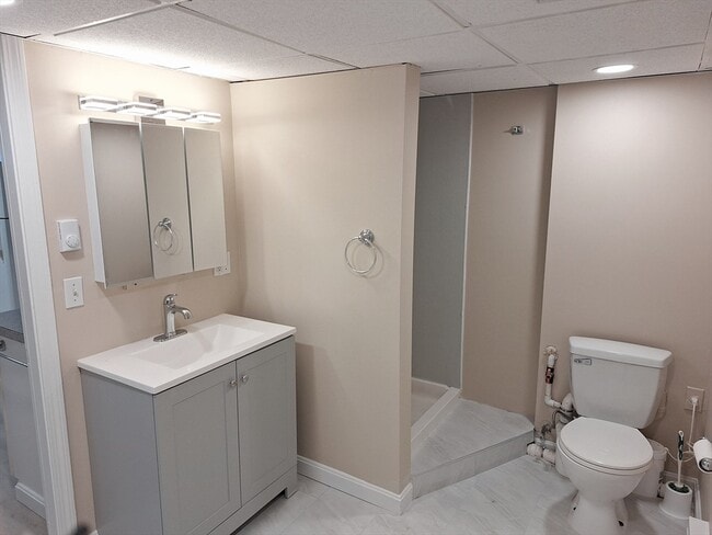 Foto del edificio - 157 Thatcher Rd