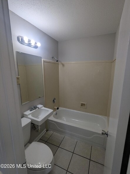 Foto del edificio - 1699 Whitehead Dr