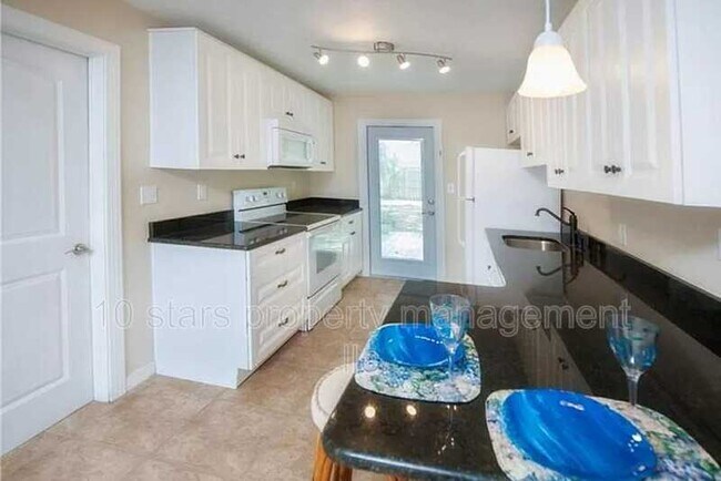 Building Photo - 5415 70th Way N