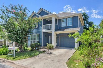 Building Photo - 629 12 Oaks Ln