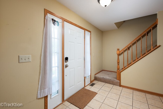 Building Photo - 3081 Barnstable Ct