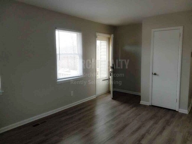 Building Photo - Gorgeous 4 bedroom, 2 bathroom home!