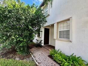 Building Photo - 9763 Darlington Pl