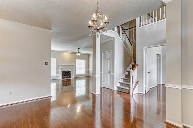 Building Photo - 10626 Alderford Ct