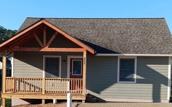 Building Photo - 223 Ava Wy