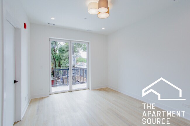Building Photo - 3821 N Ashland Ave