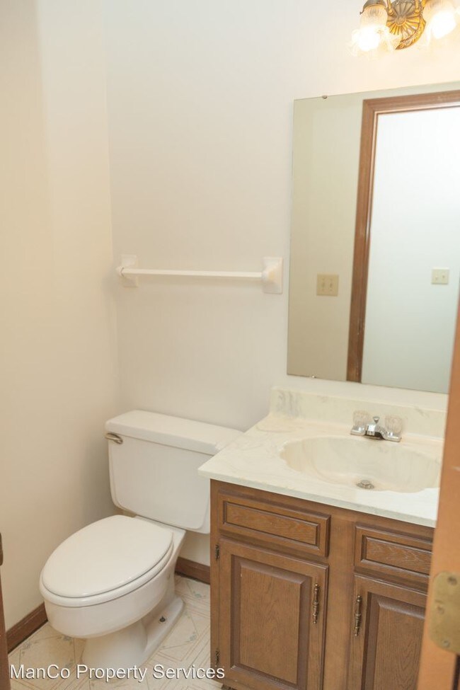 Building Photo - 7801 Betsy Ross Cir