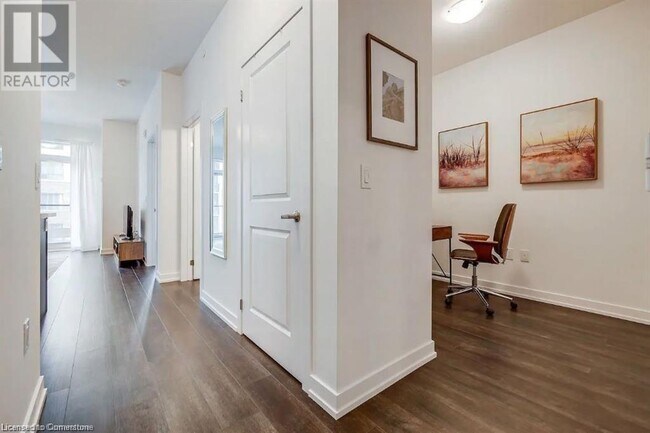 Building Photo - 5055 Greenlane Rd