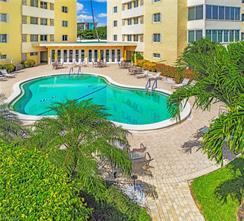 Foto del edificio - 3420 Gulf Shore Blvd N