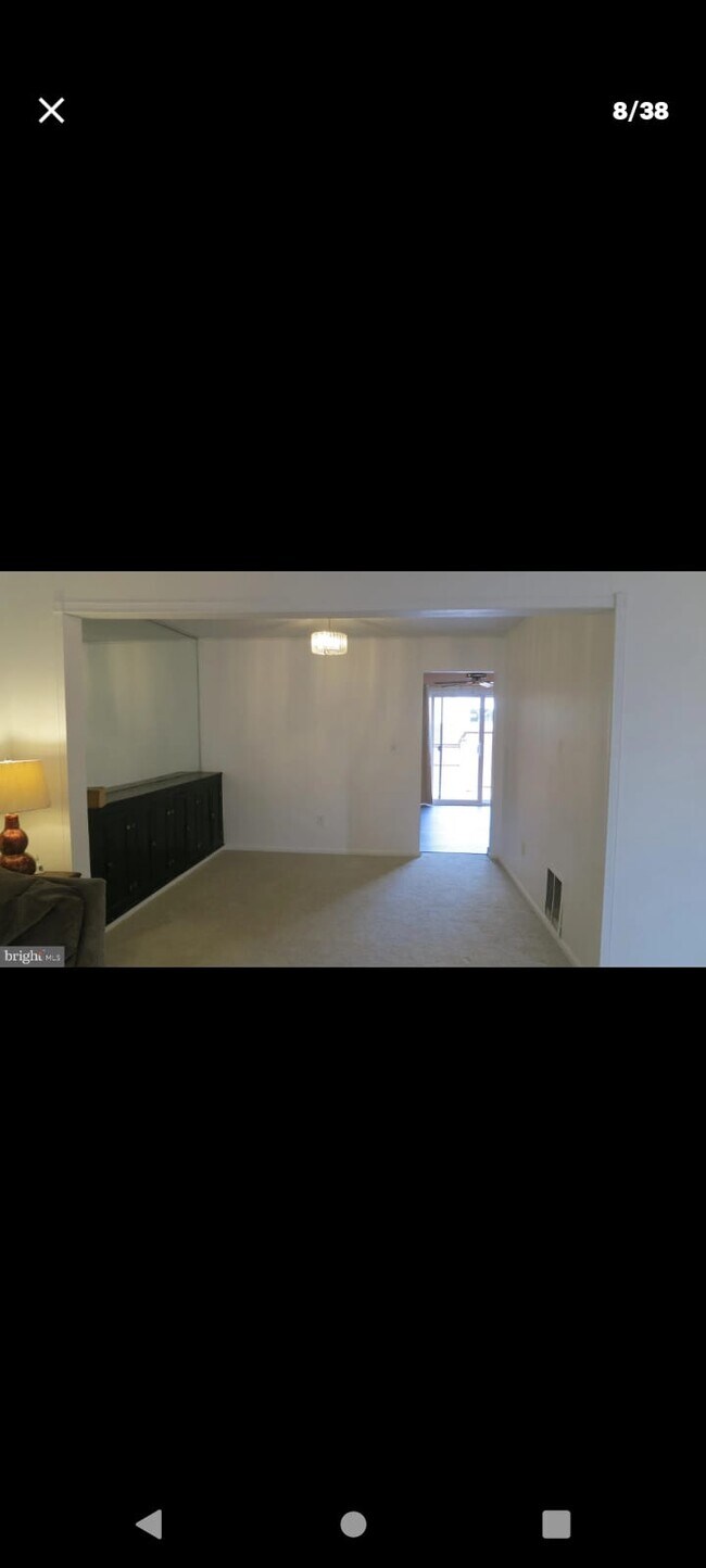 Building Photo - 444 Kellington Dr