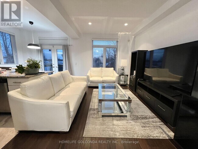 Photo du bâtiment - 2358 Natasha Cir