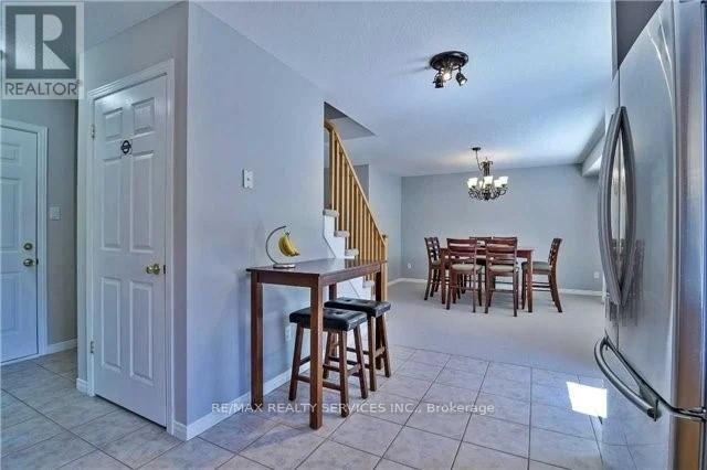 Photo du bâtiment - 8 Graham Crescent