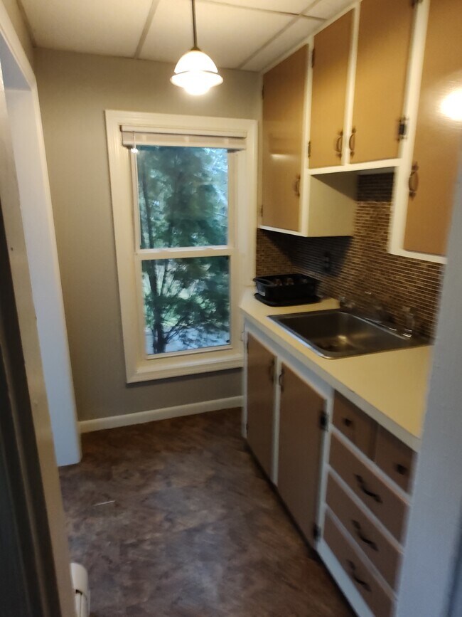 Foto del edificio - 59 Old River Rd