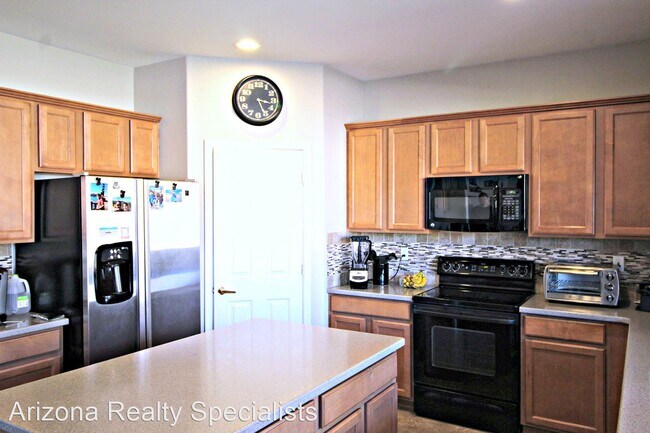 Building Photo - 5 br, 3 bath House - 3532 W Denali Ct