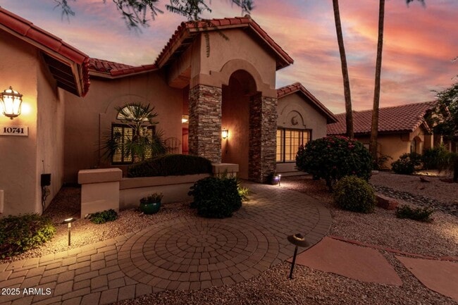 Foto del edificio - 4 Bedroom 2 Bathroom Scottsdale Ranch Home
