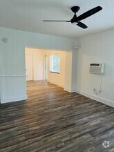 Building Photo - 1553 Jefferson Ave