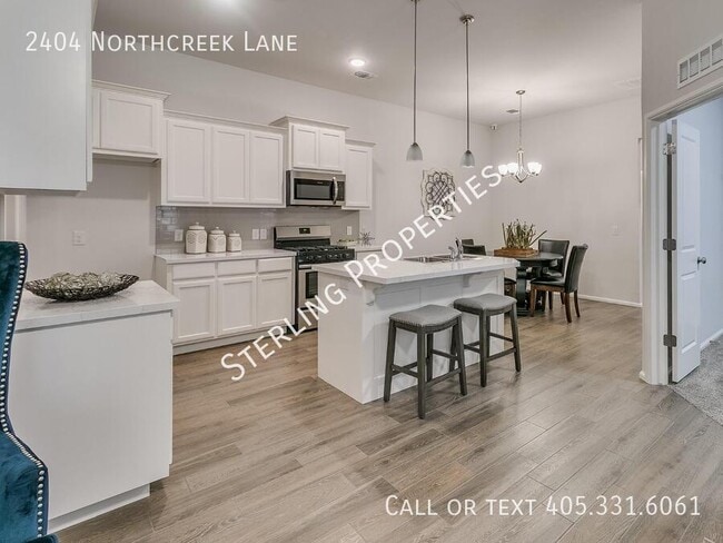 Foto del edificio - 2404 Northcreek Ln