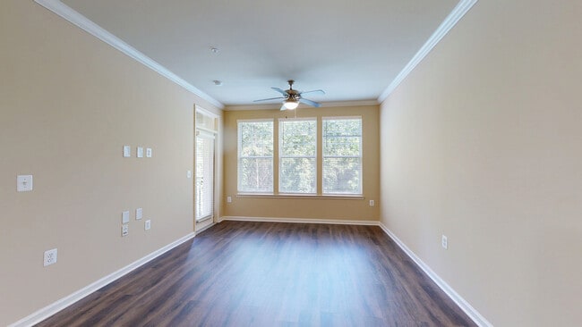 Interior Photo - Signal Hill Apartment Homes