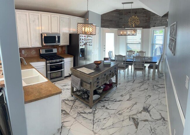 Foto del edificio - 4615 Parkstone Bend Ct