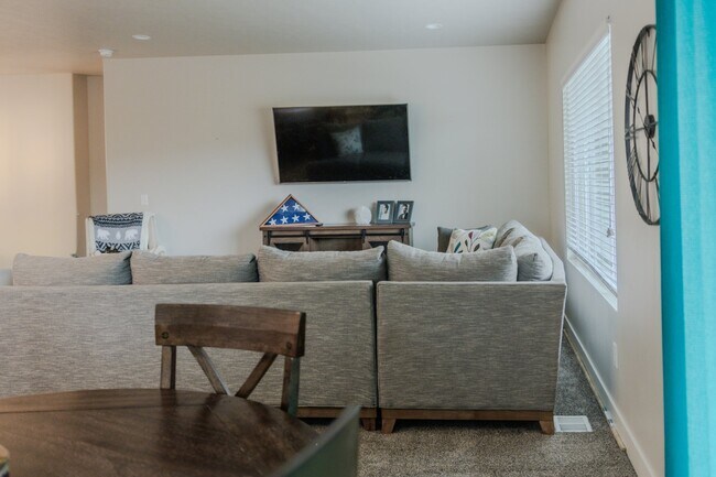 Foto del edificio - 14851 Chimney Pass Dr