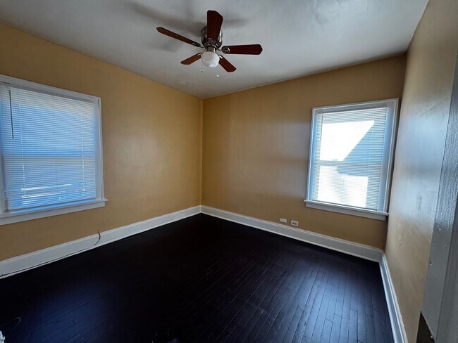 Foto del edificio - 1545 Glenmont Rd