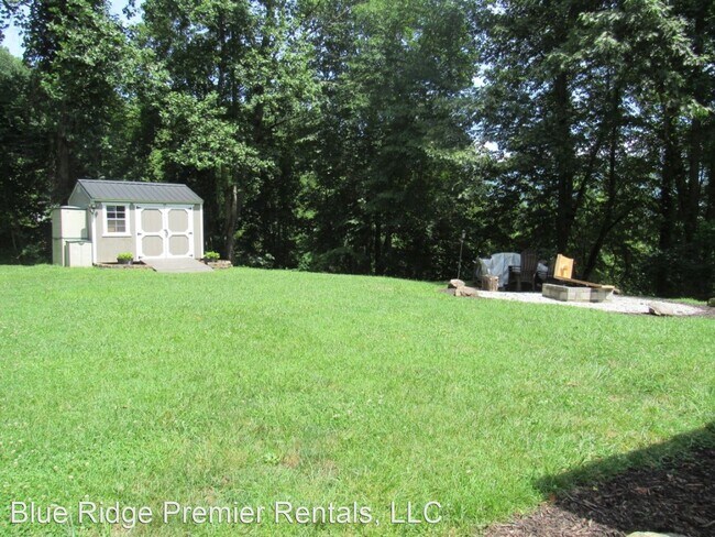 Foto del edificio - 3 br, 2 bath House - 40 Rhodes Cove Road