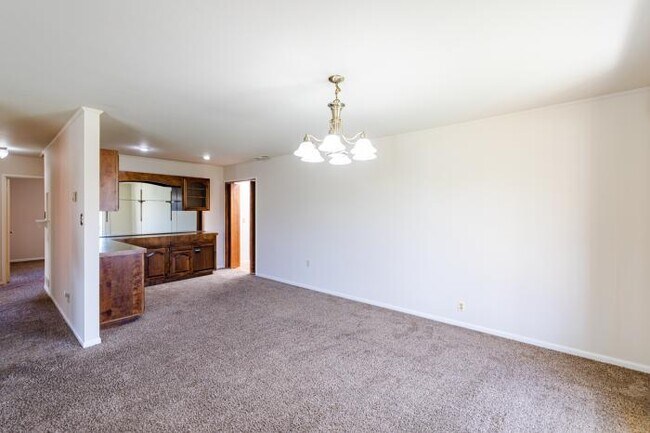 Foto del edificio - 3 bedroom in South San Francisco CA 94080