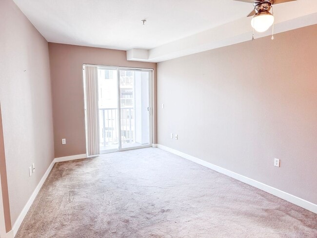 Building Photo - 1545 NW 57th St