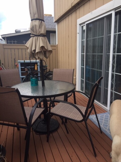 Foto del edificio - 583 W Indian Creek Dr