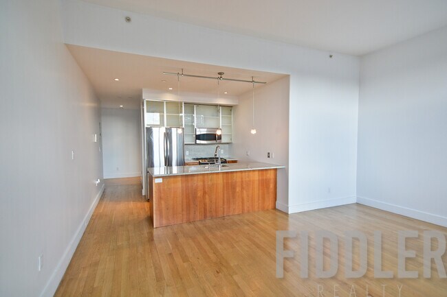 Foto del edificio - 140 Hope St