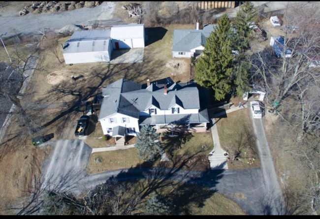 Building Photo - 8960 Stony Creek Rd