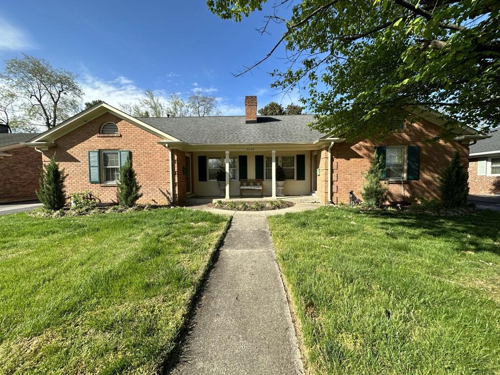 2008 Fontaine Rd Unit B, Lexington, KY 40502 Room for Rent in