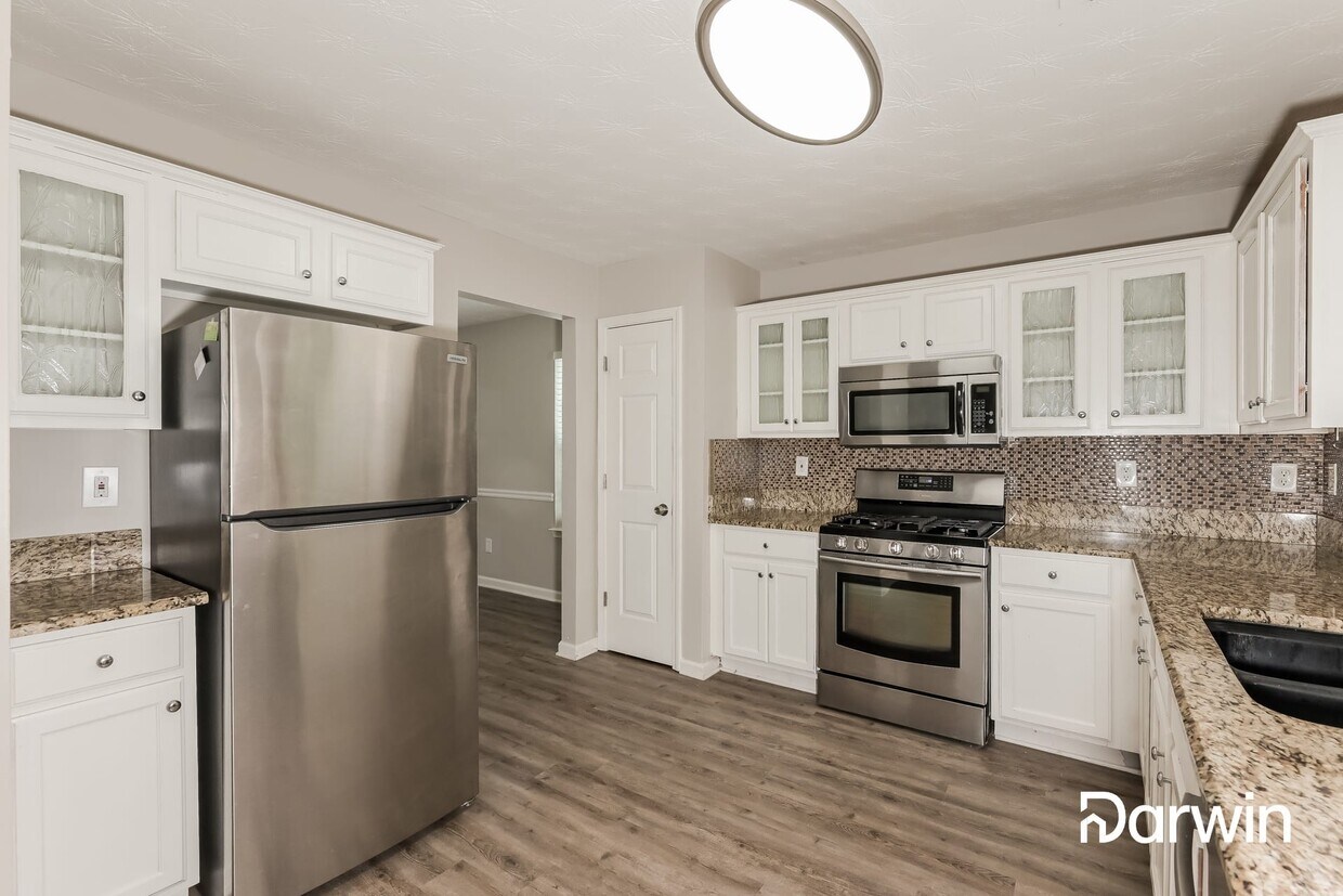 Foto principal - 1061 Ivey Ln