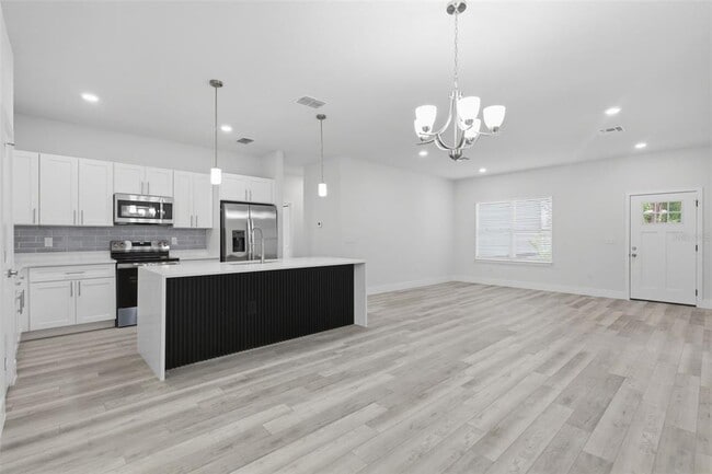 Building Photo - 16487 SE 89th Terrace