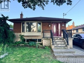 Building Photo - 5 Horizon Crescent