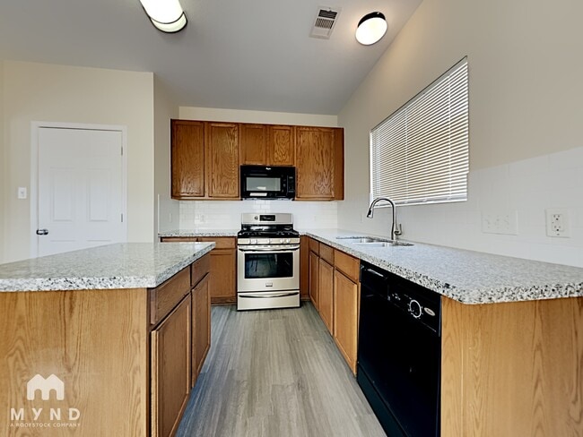 Building Photo - 21818 Grassy Hill Ln
