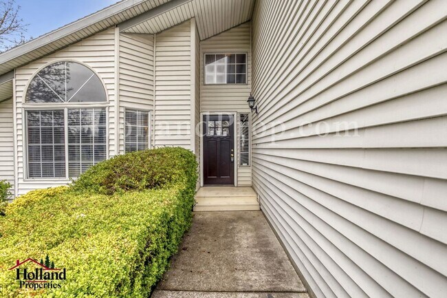 Foto del edificio - Wonderful Beaverton Home In Quiet Bethany Neighborhood!