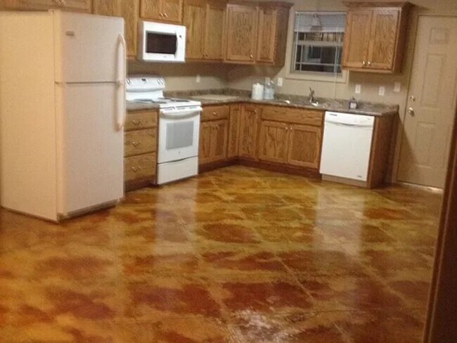 Foto del edificio - 2161 Smothers Rd