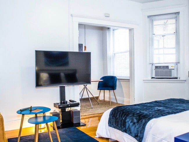 Photo - 151 Park Dr Apartments