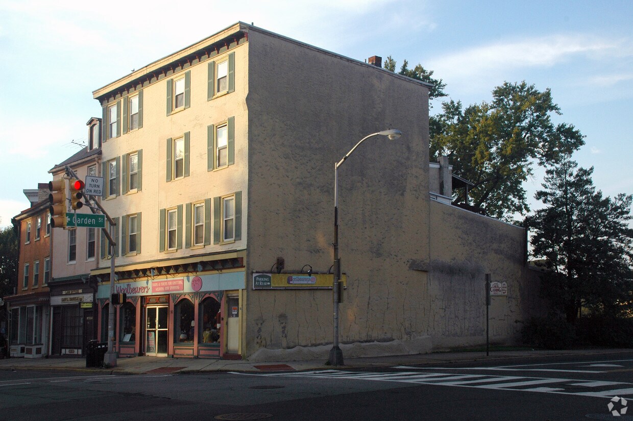 Building Photo - 90-92 High St