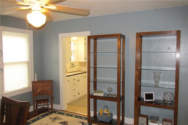 Foto del edificio - 4811 Red River St