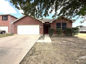 Building Photo - 7536 Almondale Dr