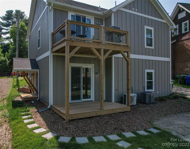 Foto del edificio - 10 Laurel Loop