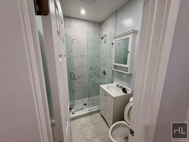 Building Photo - Belknap Ave, Yonkers