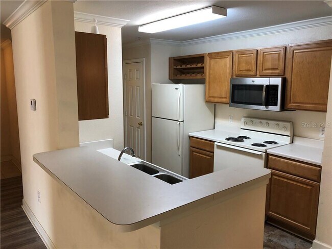 Building Photo - 18535 Bridle Club Dr