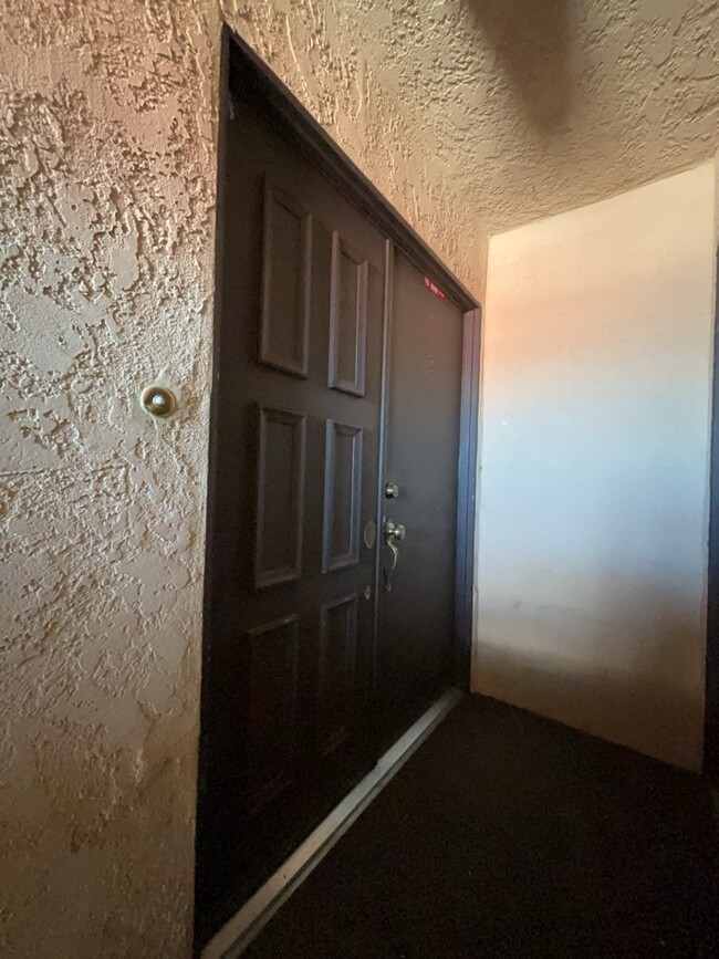 Foto del edificio - "Spacious 2-Bed, 2-Bath Gem in Las Vegas –...