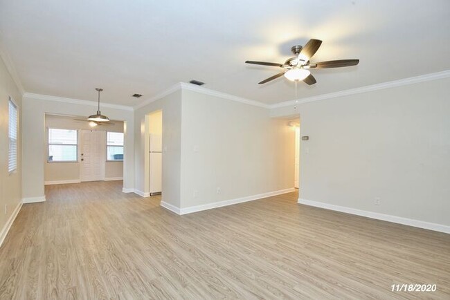 Foto del edificio - Beautiful 3/2 Home - College Park, Orlando...