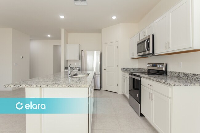 Building Photo - 35284 W San Capistrano Ave