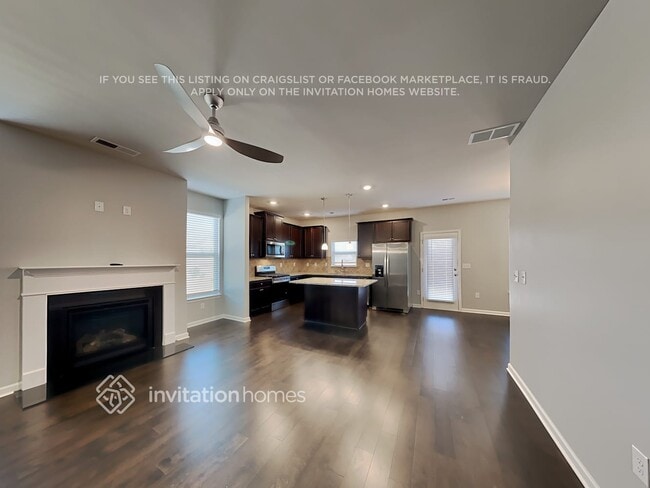 Building Photo - 2701 Trebek Ct