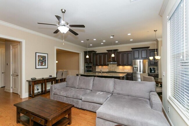 Foto del edificio - 305 Nottaway Ln